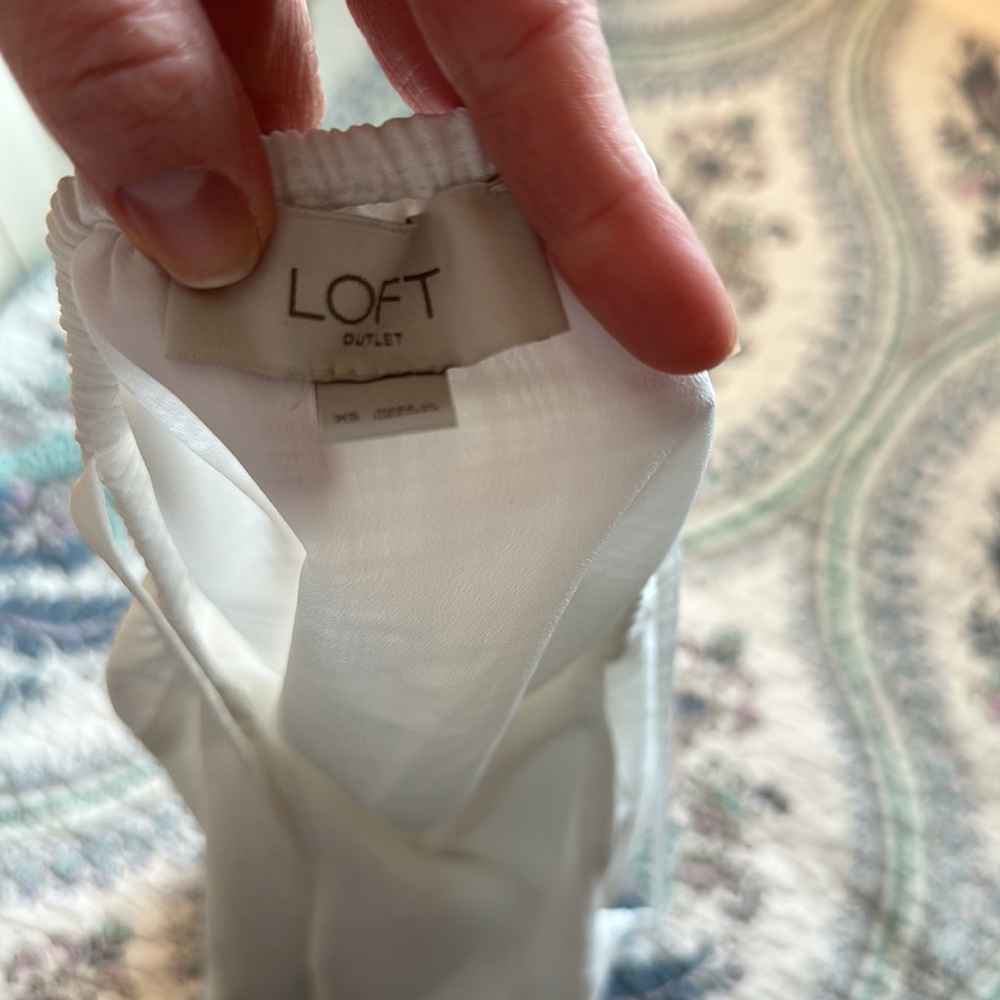 Loft Tanks - Picture 4 of 7